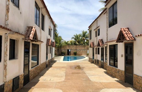 Tucacas House | Casa frente a la playa con wifi