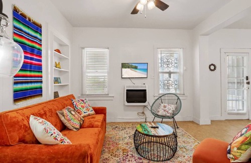 Downtown El Paso Apartment | Casa Frida -Downtown Vibes, I-10