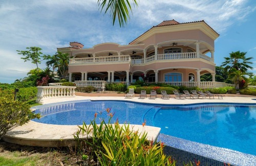 Jaco Villa | Casa Garmus 10 bdrs ocean views in Los Suenos