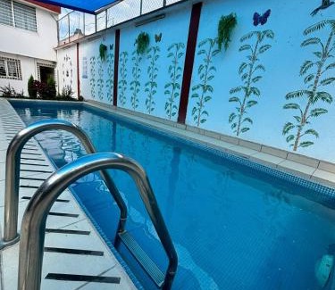 San Luis Potosi House | Casa grande céntrica con alberca
