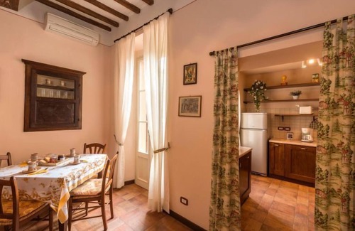 Popoltaio-Schiacciato Apartment | Casa Graziani by Interhome