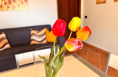 Girasole House | Casa Grecale