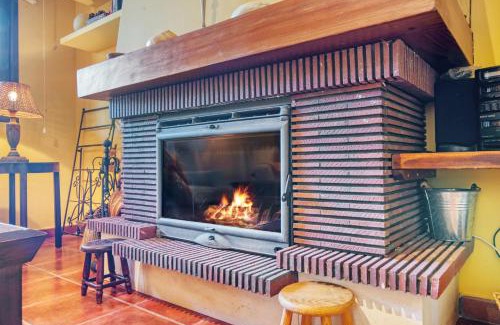 Mombeltran House | Casa Gredos- Chimenea , Setas , BBQ , Relax
