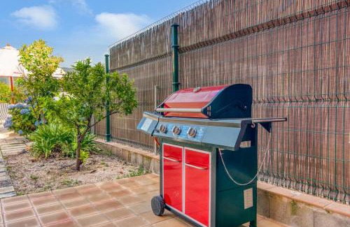 Mombeltran House | Casa Gredos- Chimenea , Setas , BBQ , Relax