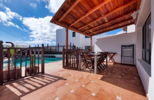Punta Mujeres House | Casa Hibiscus - Shared Pool and BBQ - Close to Seafront Promenade By Lanzarote Vacation Homes