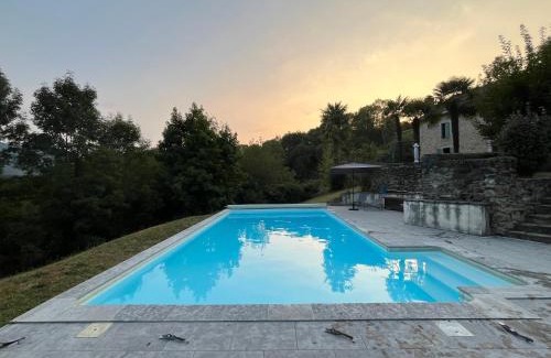Saint-Vincent Villa | Casa Hourquet nature piscine et face Pyrenees