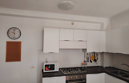 Prenestino-Labicano House | Casa indipendente con camera da letto e soggiorno terrazzo e giardino mattonaton