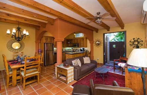 Nopolo House | Casa Isla 2BR by Casago