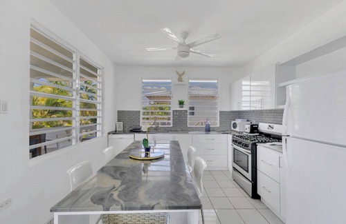 Puntas House | Casa Kristina at Pools & Sandy Beach