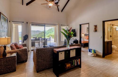 Cascada Azul House | Casa La Cascada