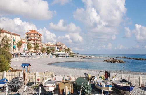 Ospedaletti Apartment | Casa La Piazzetta