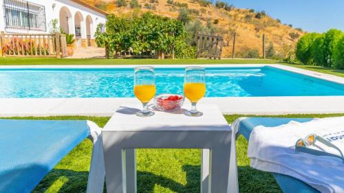 Antequera Villa | Casa La Sombra de la Parra Antequera - La Higuera by Ruralidays