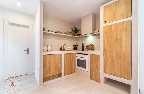 San Felipe Neri Apartment | Casa La Terraza with big rooftop terrace - TakeCareMalaga
