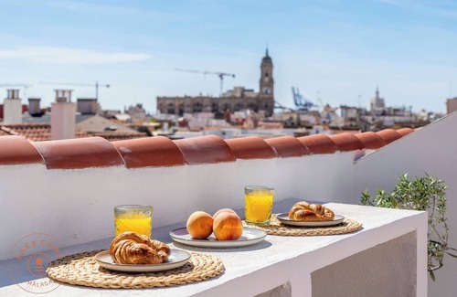 San Felipe Neri Apartment | Casa La Terraza with big rooftop terrace - TakeCareMalaga