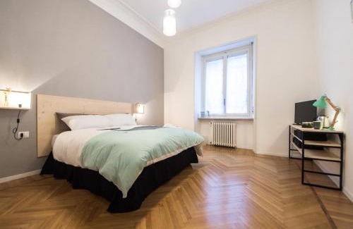Vanchiglia Apartment | Casa Leggera