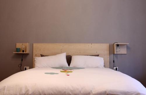 Vanchiglia Apartment | Casa Leggera