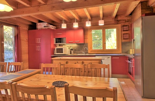 Risoul Ski Chalet | Casa-Les Heureux, magnifique chalet à Risoul 1850