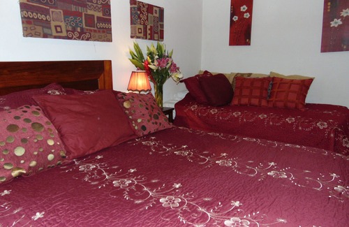 Pavas Bed & Breakfast | Casa Lima B&B Deluxe Room #12 (with Free Breakfast)