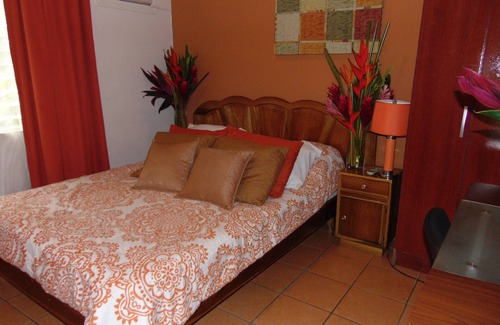Pavas Bed & Breakfast | Casa Lima B&B Standard Room #1 (With Free Breakfast)