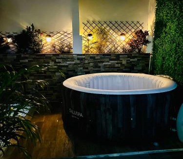 Ahuachapan Apartment | Casa Los Ausoles con Jacuzzi