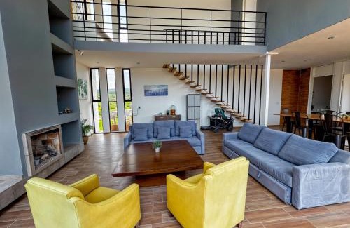Pabellon de Arteaga Other | Casa Los Laureles