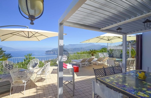 Priora House | Casa Luca With Sea View and Pool