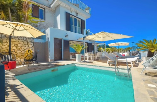 Priora House | Casa Luca With Sea View and Pool