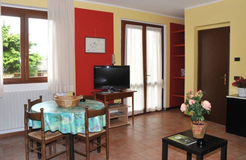 Crone Apartment | Casa Lucia 1 - Three Bedroom Apartment, Sleeps 5