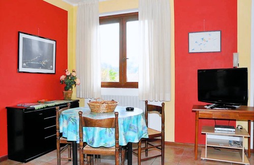 Crone Apartment | Casa Lucia 1 - Three Bedroom Apartment, Sleeps 5