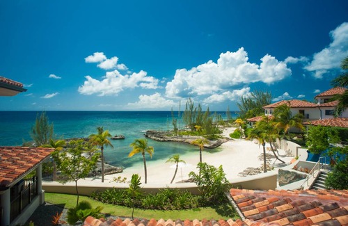 George Town Villa | Casa Luna 17