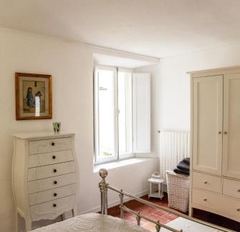 Mologno Villa | Casa Luna - Private Cottage -Exclusive Private Garden