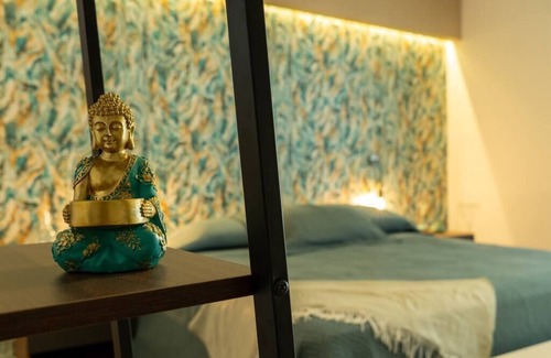 Benito Juarez House | Casa México: Seven Private Suites in Beautiful House