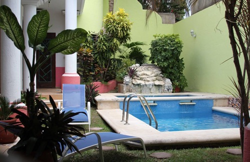Colonos Cuzamil Villa | Casa Mambo-Private Villa with dipping pool and veranda
