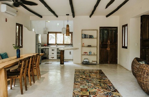 Zona Hotelera House | Casa Mandala w/Pool ~ Mahayana, Central + Stylish Villa w/Private Pool + Beachfront