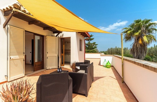 Veglie Apartment | Casa Maralesi by BarbarHouse