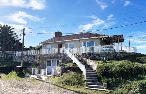 Colonia Chapadmalal House | Casa Marina - Casa frente a Luna Roja en Chapadmalal para 8 PAX - Hola Sur