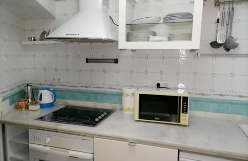 Cutar House | Casa Maruja in Cútar with jacuzzi and Wifi fibre 300 Mb