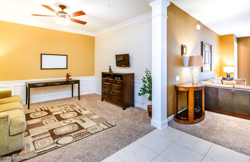 Florida Central Atlantic Coast Condo | Casa Michael -Detailed Luxury Condo with Lots of Space