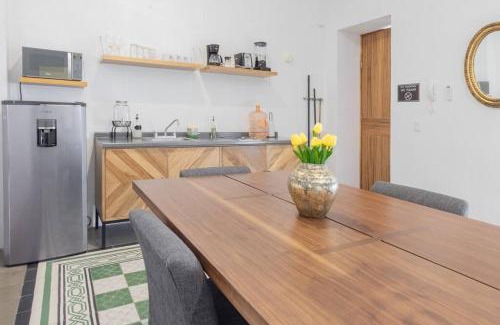 Centro Apartment | Casa Monarcas - María Teresa (with AC)