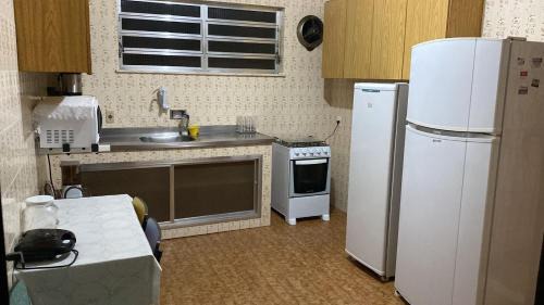 Coqueiral House | Casa muito espaçosa privativa com Piscina, Churrasqueira e área gourmet