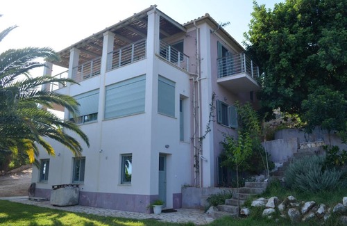 Mazarakata Apartment | Casa Muraglia Studio/Studio Under Castle