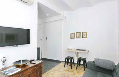 Collblanc y La Torrassa Apartment | Casa nanit apt a
