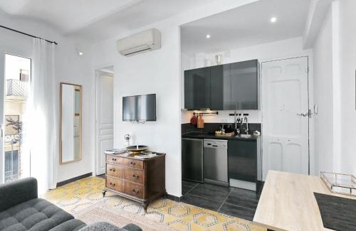 Collblanc y La Torrassa Apartment | Casa nanit apt a