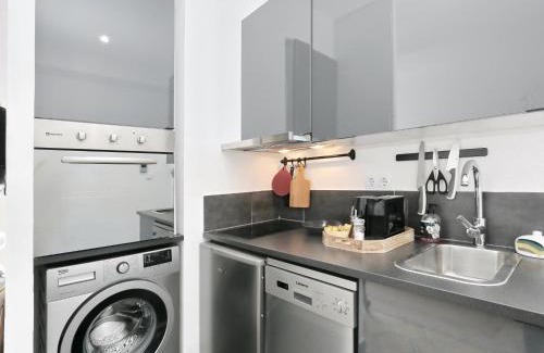 Collblanc y La Torrassa Apartment | Casa nanit apt a