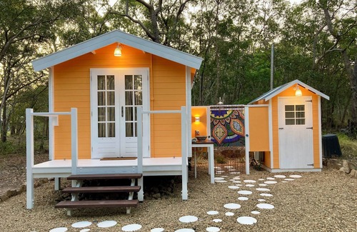 Captain Creek Cabin | Casa Naranja Off-grid Hideaway Agnes Water & 1770
