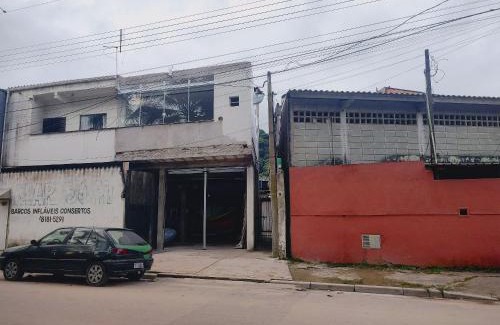 Pereque House | Casa no Guarujá c/Wi-Fi e churrasqueira