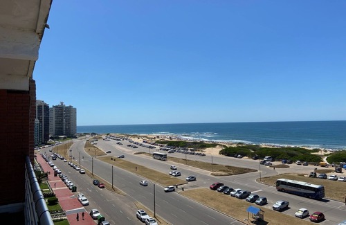 Punta del Este Apartment | Casa Nostrum - Priceless Oceanfront View, Central Location + Great Value 3BR/3BA