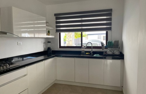 Mazatlan House | Casa Nueva a 1 km de Playa