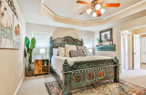 Lubbock House | Casa Oasis