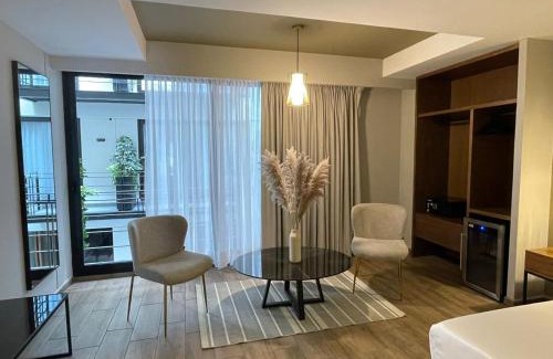 Cuauhtemoc Hotel | Casa Olea